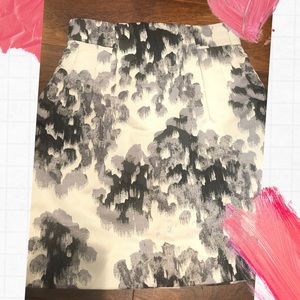 LAST CHANCE‼️NWOT🖤Cute H&M Skirt🖤